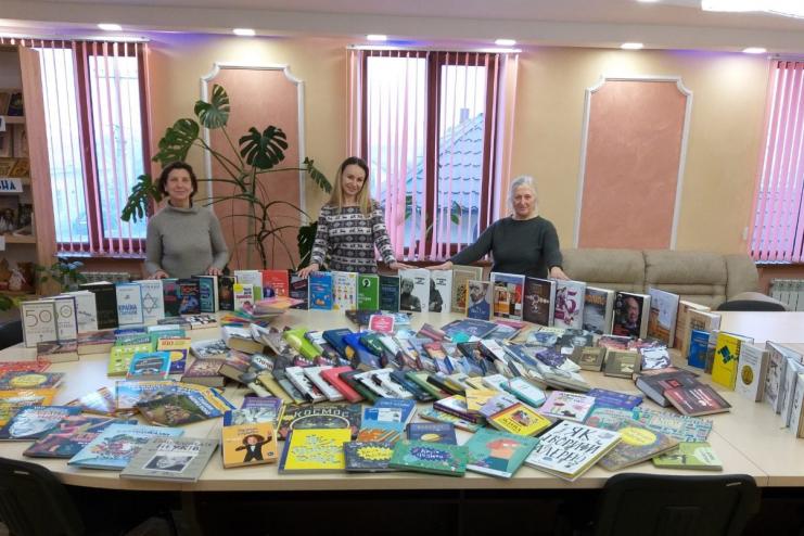 Килийской публичной библиотеке передали 540 экземпляров новых книг